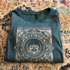 Gaiam long sleeve top